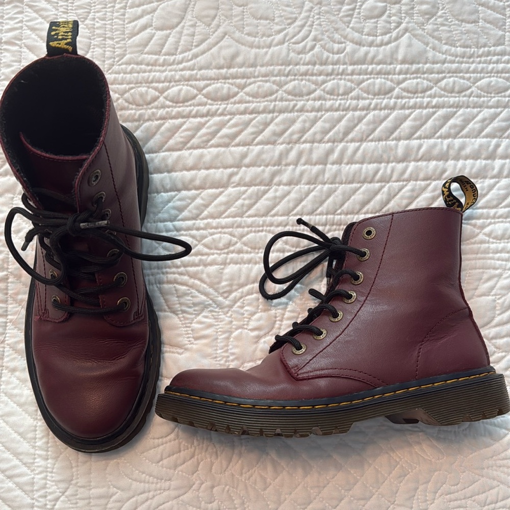 Dr Martens Combat Boots